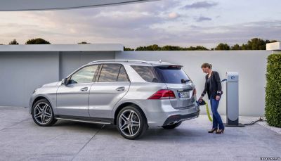Mercedes-Benz планирует представить 10 новых подключаемых гибридов