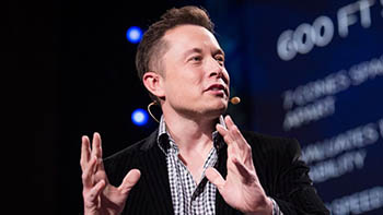 Илон Маск решил объединить Tesla и SolarCity