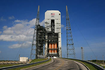 К 2016 году корабль Orion с шестью космонавтами отправится на Луну